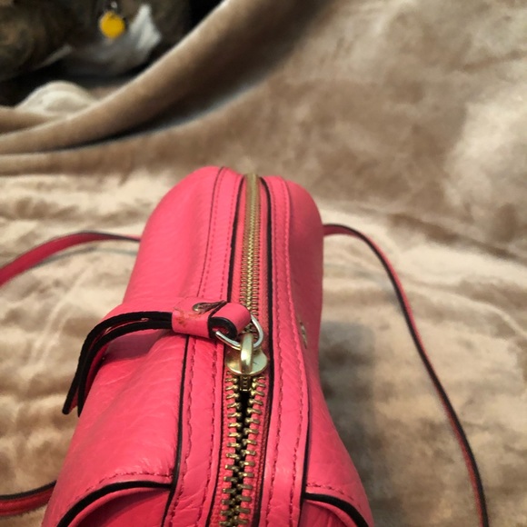 Small Kate Spade Purse - Picture 5 of 8